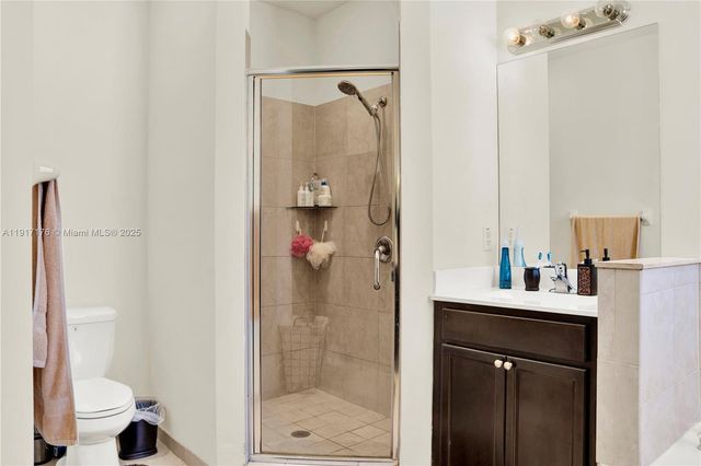 217 NE 23rd Ter, Homestead, FL 33033