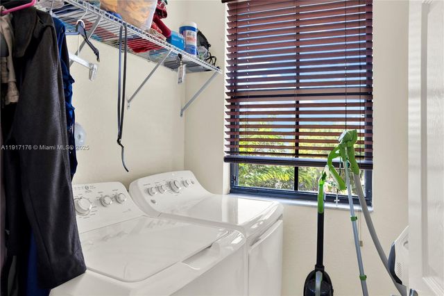 217 NE 23rd Ter, Homestead, FL 33033