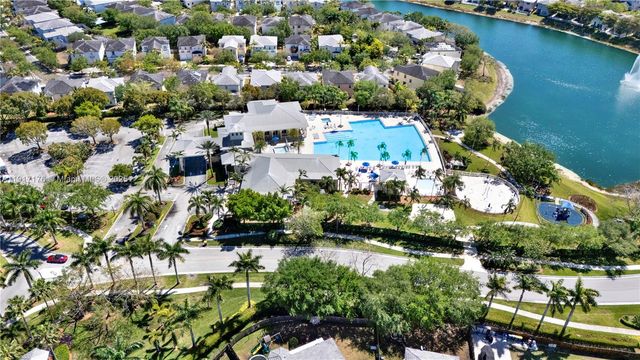 217 NE 23rd Ter, Homestead, FL 33033