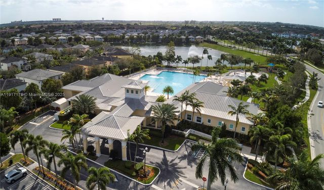 217 NE 23rd Ter, Homestead, FL 33033