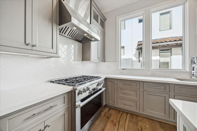 5213 Feagan Street H, Houston, TX 77007