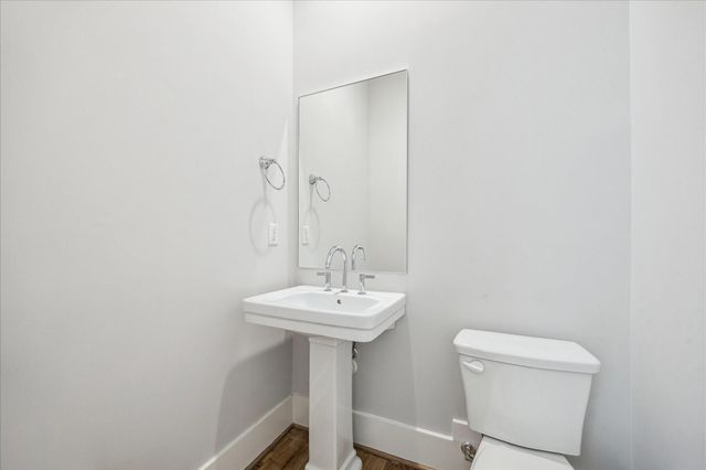 5213 Feagan Street H, Houston, TX 77007