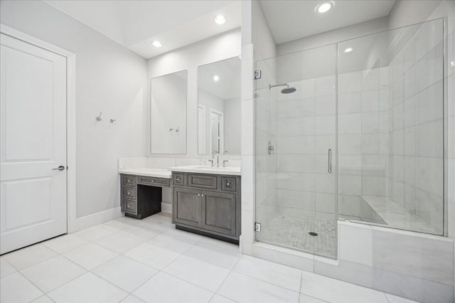 5213 Feagan Street H, Houston, TX 77007