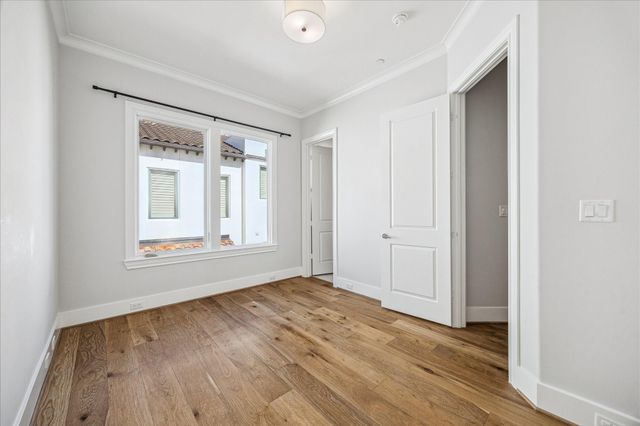 5213 Feagan Street H, Houston, TX 77007