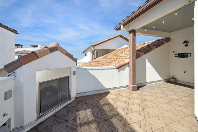 5213 Feagan Street H, Houston, TX 77007