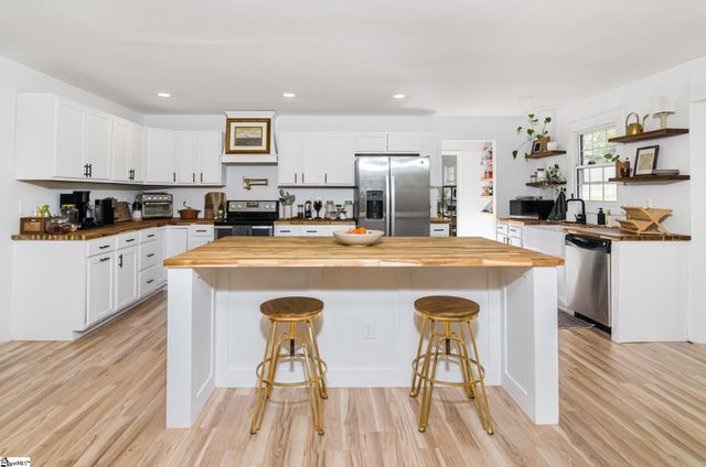 116 Stephens Circle, Piedmont, SC 29673