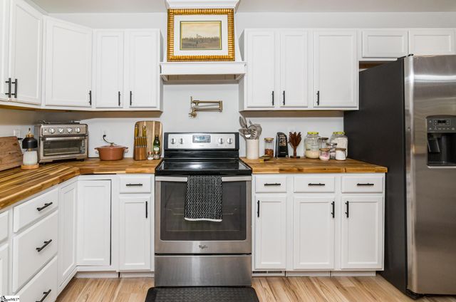 116 Stephens Circle, Piedmont, SC 29673