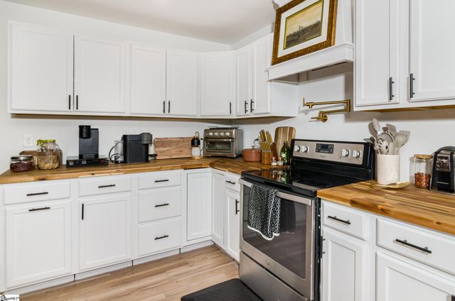 116 Stephens Circle, Piedmont, SC 29673