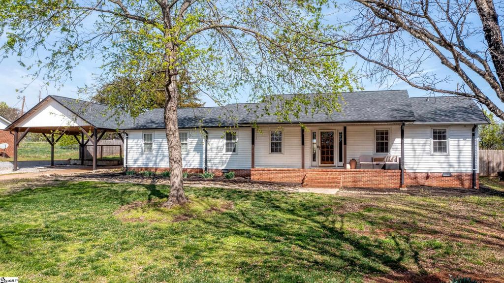 116 Stephens Circle, Piedmont, SC 29673