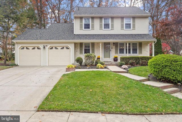 36 WHITECHAPEL DR, Mount Laurel, NJ 08054