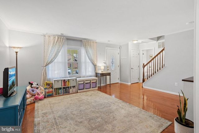 36 WHITECHAPEL DR, Mount Laurel, NJ 08054