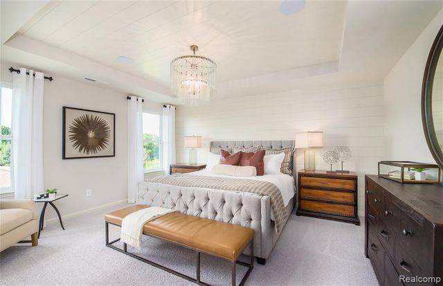 22206 Hilda Lane, South Lyon, MI 48178