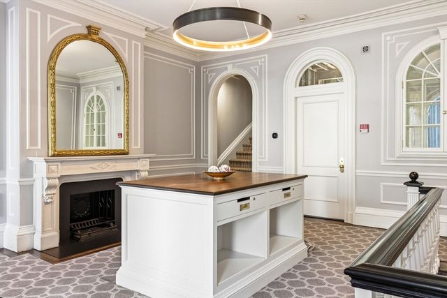 34 Commonwealth Ave 4, Boston, MA 02116