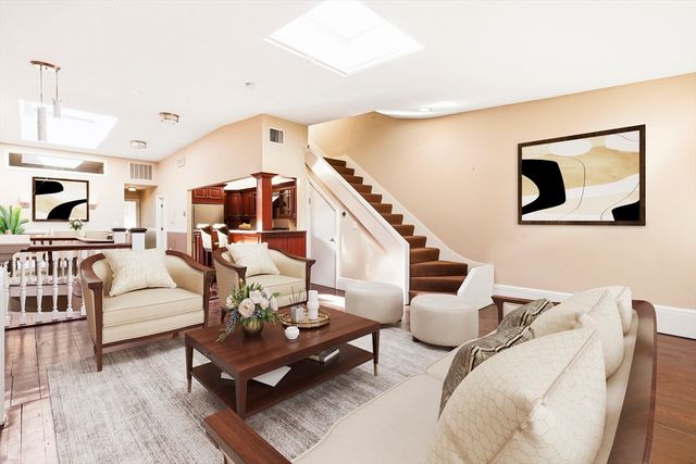 34 Commonwealth Ave 4, Boston, MA 02116