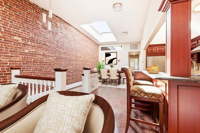 34 Commonwealth Ave 4, Boston, MA 02116