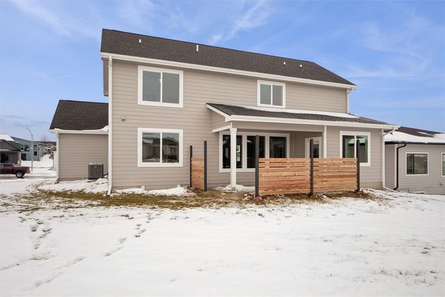 14311 Catalpa Drive, Urbandale, IA 50323