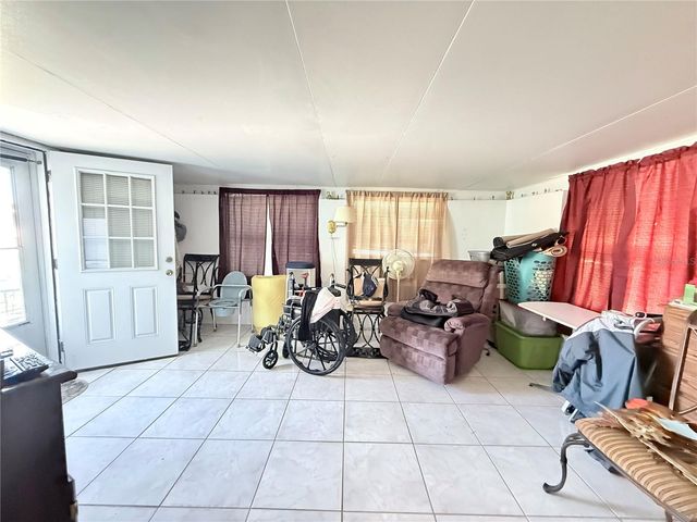 302 MIAMI PLACE, Kissimmee, FL 34759