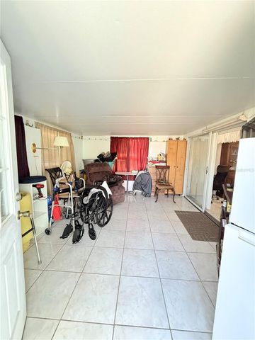 302 MIAMI PLACE, Kissimmee, FL 34759