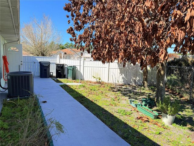 302 MIAMI PLACE, Kissimmee, FL 34759