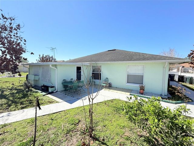 302 MIAMI PLACE, Kissimmee, FL 34759