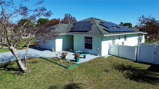 302 MIAMI PLACE, Kissimmee, FL 34759