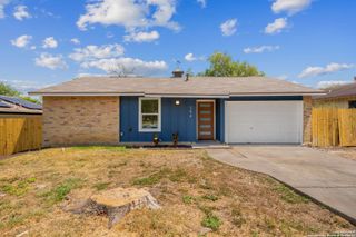 204 Green Meadow, Converse, TX 78109