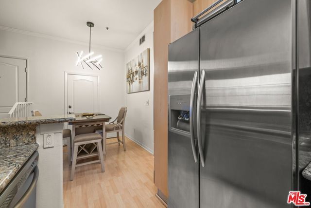 7037 La Tijera Boulevard C101, Los Angeles, CA 90045