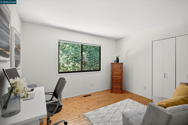 499 Silverado Dr, Lafayette, CA 94549
