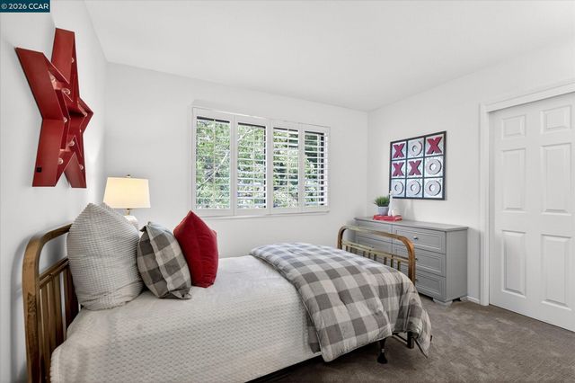 499 Silverado Dr, Lafayette, CA 94549