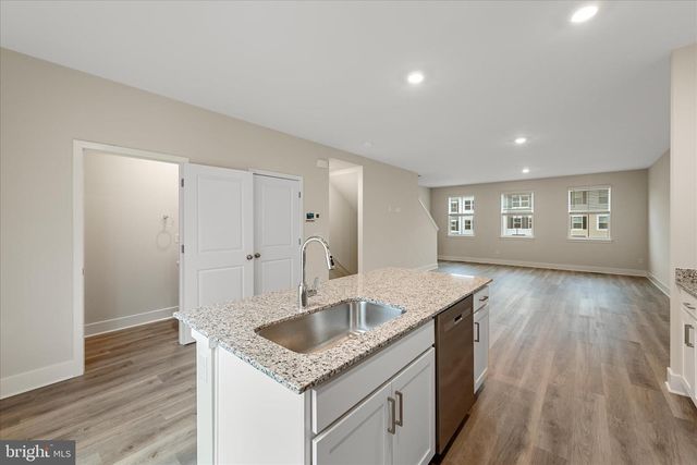 180 MUNSEE CIR, Winchester, VA 22602