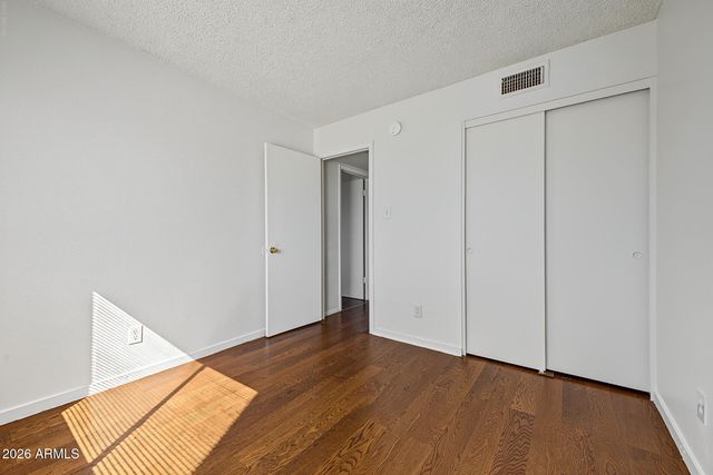 4701 E PUEBLO Avenue, Phoenix, AZ 85040