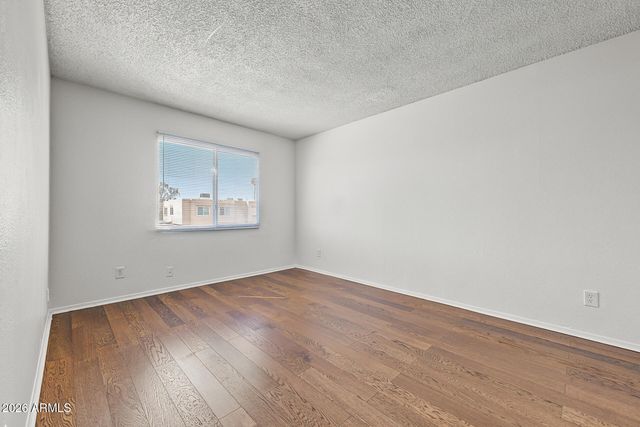 4701 E PUEBLO Avenue, Phoenix, AZ 85040