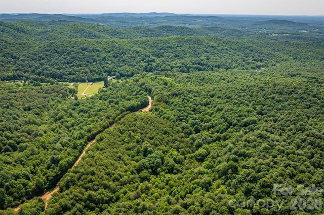 1533 Mcrary Creek Road, Lenoir, NC 28645