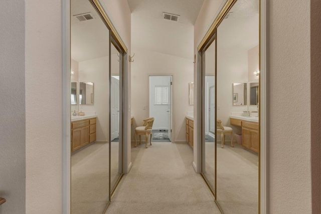 2181 Burlwood Drive, Hollister, CA 95023