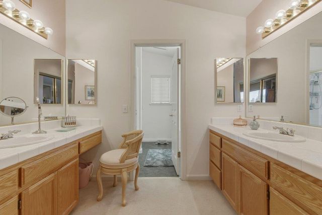 2181 Burlwood Drive, Hollister, CA 95023