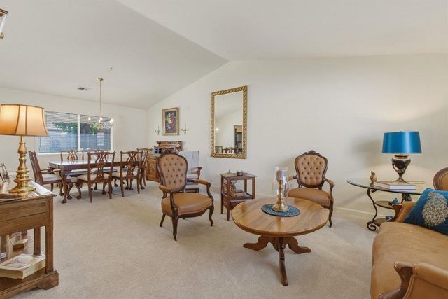 2181 Burlwood Drive, Hollister, CA 95023