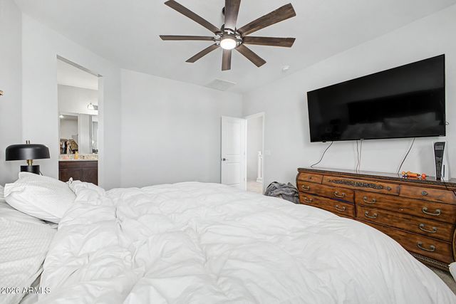 2667 E BLUFF SPRING Avenue, Apache Junction, AZ 85119