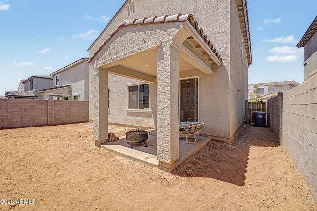 2667 E BLUFF SPRING Avenue, Apache Junction, AZ 85119