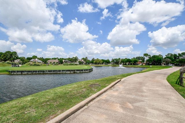 906 Mahogany Run Drive, Katy, TX 77494
