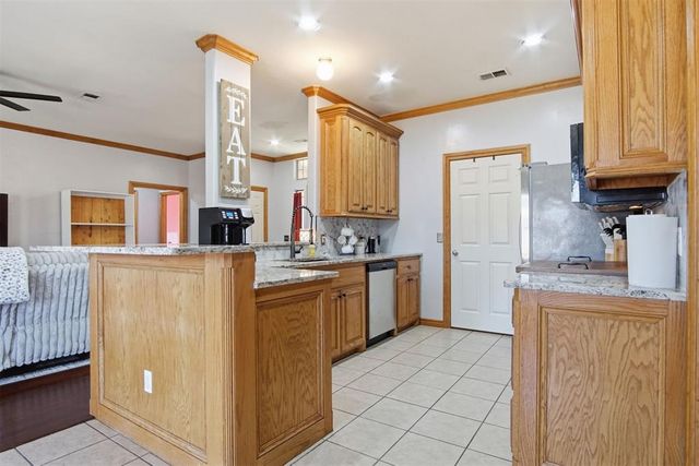 4101 Mackenzie Drive, Moore, OK 73160