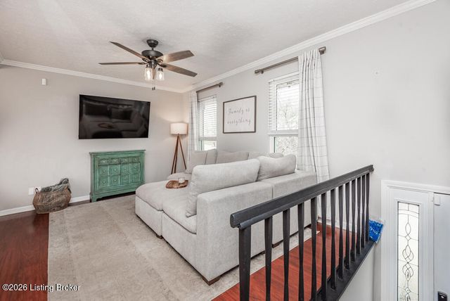 9208 Foxtail Ct, Crestwood, KY 40014