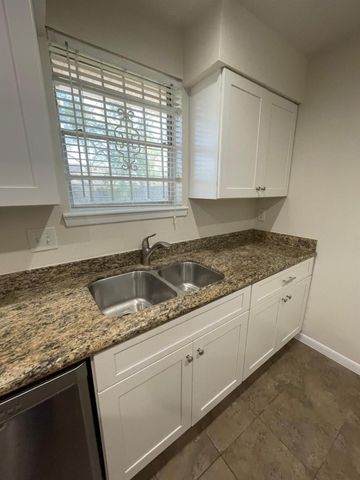 5119 Ridgewest Street, Houston, TX 77053