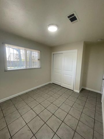 5119 Ridgewest Street, Houston, TX 77053