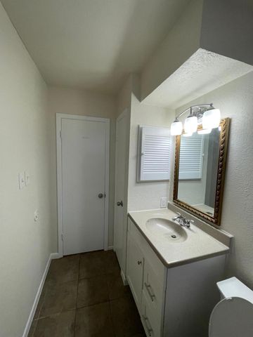 5119 Ridgewest Street, Houston, TX 77053