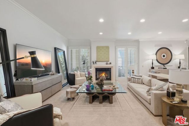 10116 Empyrean Way 202, Los Angeles, CA 90067