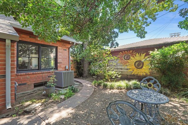 659 W Euclid Ave, Stockton, CA 95204