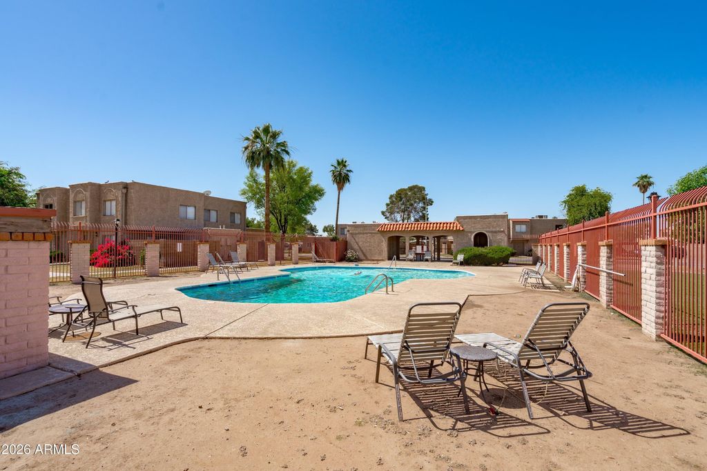 600 S DOBSON Road 88, Mesa, AZ 85202 — photo 2