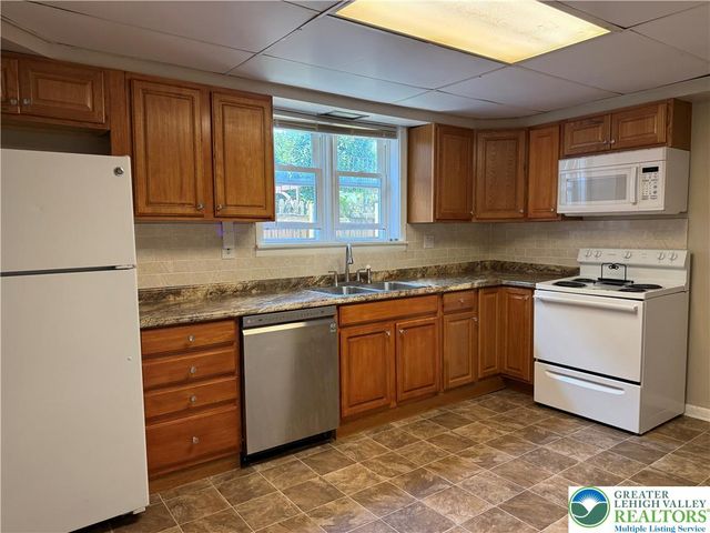 722 Cherokee Street, Bethlehem City, PA 18015