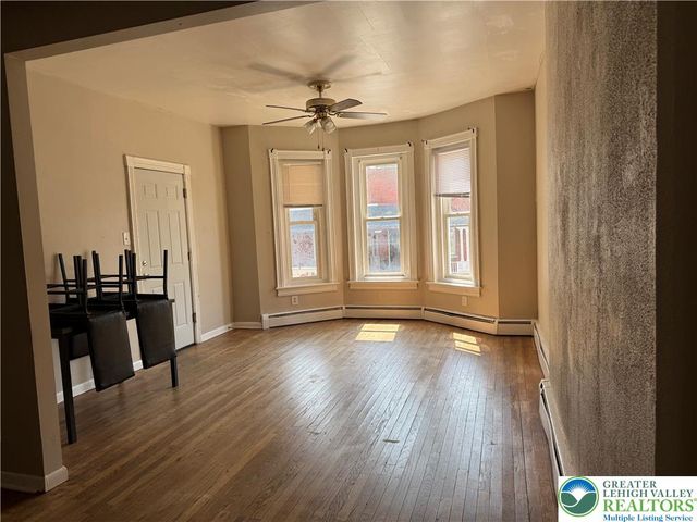 722 Cherokee Street, Bethlehem City, PA 18015