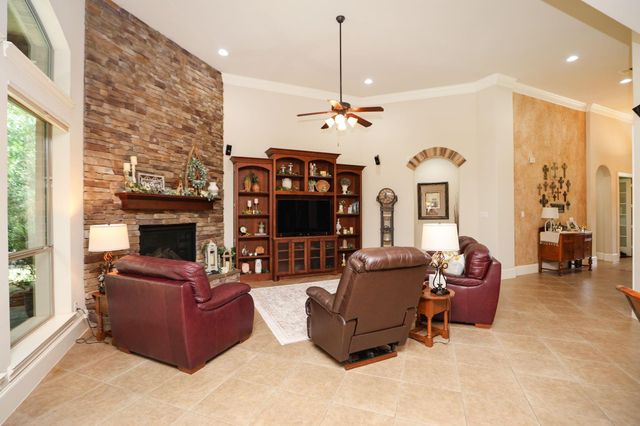 28934 Village Trail, Magnolia, TX 77355
